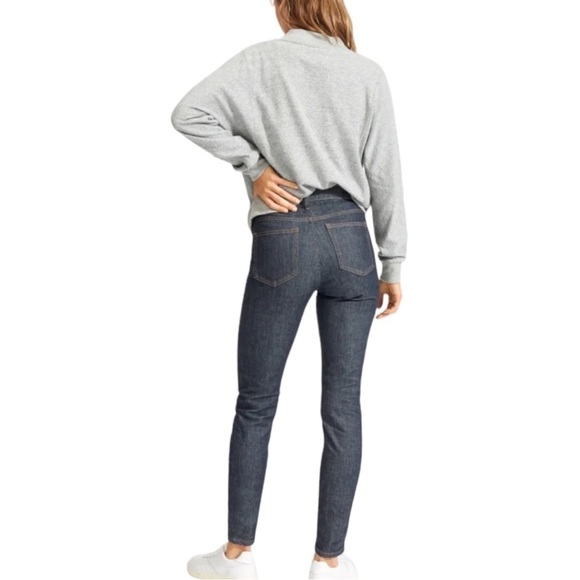 EVERLANE High-Rise Skinny Jean in Dark Wash Size 27 — washed never worn - Picture 3 of 10